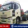 Xe đầu kéo FAW 2 cầu J6P sử dụng khối động cơ BF6M1013-28E3 với 9 số tới 1 số lùi có số rùa thỏ