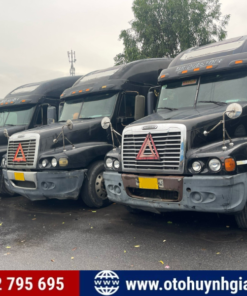Xe đầu kéo Mỹ cũ giá siêu kinh tế