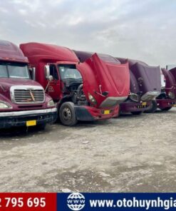 Lô hàng 5 xe đầu kéo Mỹ International - Freightliner siêu đẹp