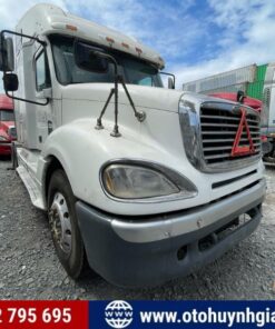 Xe đầu kéo Mỹ Freightliner 2 giường 2004 cũ