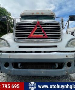 Xe đầu kéo Mỹ Freightliner 2 giường 2004 cũ
