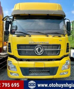 Có sẵn 2 xe đầu kéo DONGFENG 420HP cầu láp 2021 cũ tại bãi