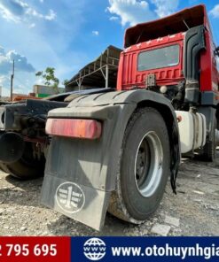 Vỏ lốp xe đầu kéo Faw 1 cầu máy 260HP 2021 lướt