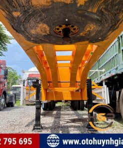 Khung gầm siêu cứng cáp của mooc xương 3 trục 45Feet Xinhongdong tải 33.25 tấn 2025