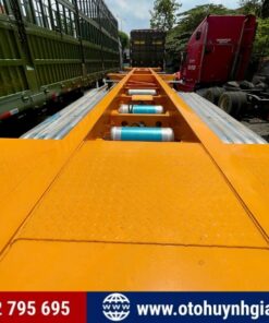 Mooc xương 3 trục 45Feet Xinhongdong tải 33.25 tấn 2025