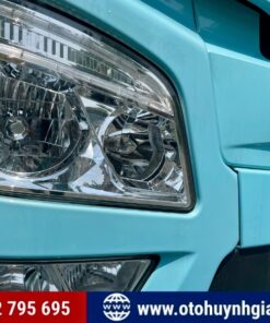 Cụm đèn led của xe Faw JH6 445HP 2025