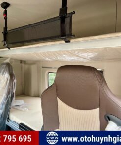 Giường nghĩ trên cabin xe Faw JH6 445HP 2025