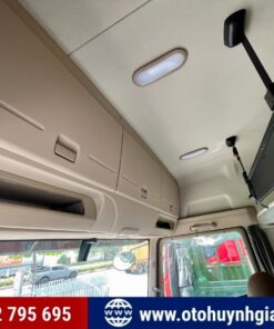 Nội thất xe Faw JH6 445HP 2025