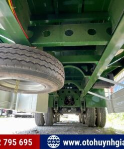 Khung gầm siêu chắc chắn của mooc lồng khung mui Xinhongdong cao 4M 2025