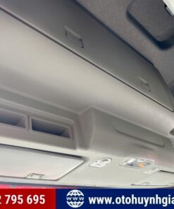 Nội thất xe đầu kéo Faw J6P 2 cầu động cơ 375 2025 mới