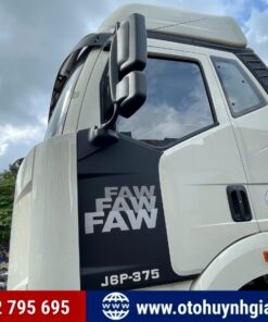 Xe đầu kéo Faw J6P 2 cầu động cơ 375 2025 siêu đẹp