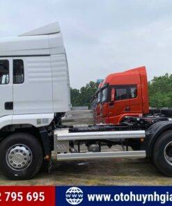 Xe đầu kéo Shacman WC H3000S 300HP 1 cầu