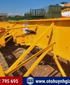 Mooc cổ cò 3 trục 45 feet CIMC HUAJUN được gia công siêu chắc chắn