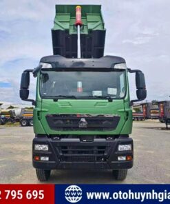 Mặt trước của xe tải ben Howo TX cầu dầu