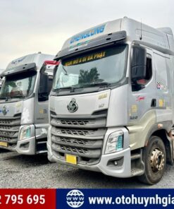 Thanh lý rẻ - 3 xe đầu kéo Chenglong H7 420HP đời 2021 cũ
