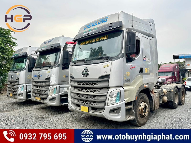 Thanh lý rẻ - 3 xe đầu kéo Chenglong H7 420HP đời 2021 cũ