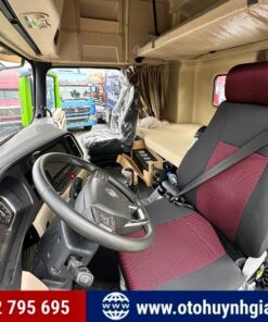 Cabin của xe SHACMAN X5000 WC 400HP cầu láp