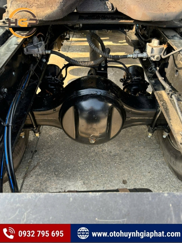 Cầu của xe đầu kéo Faw 1 cầu 260HP đời 2021 cũ