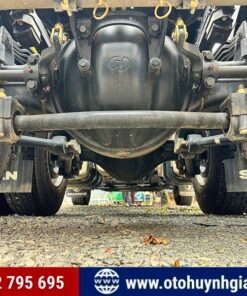 Khung gầm của xe SHACMAN X5000 WC 400HP cầu láp