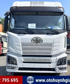 Mặt trước của xe Faw JH6 460HP mẫu 2026