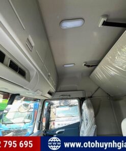 Nội thất trên cabin xe Faw JH6 460HP mẫu 2026