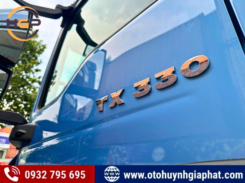 Hỗ trợ ngân hàng cao - Xe đầu kéo Howo 1 cầu TX 330 2025 mới