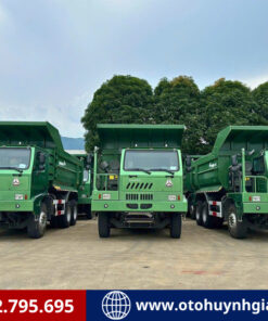 Xe ben HOWO bá vương chạy mỏ tải 70 tấn
