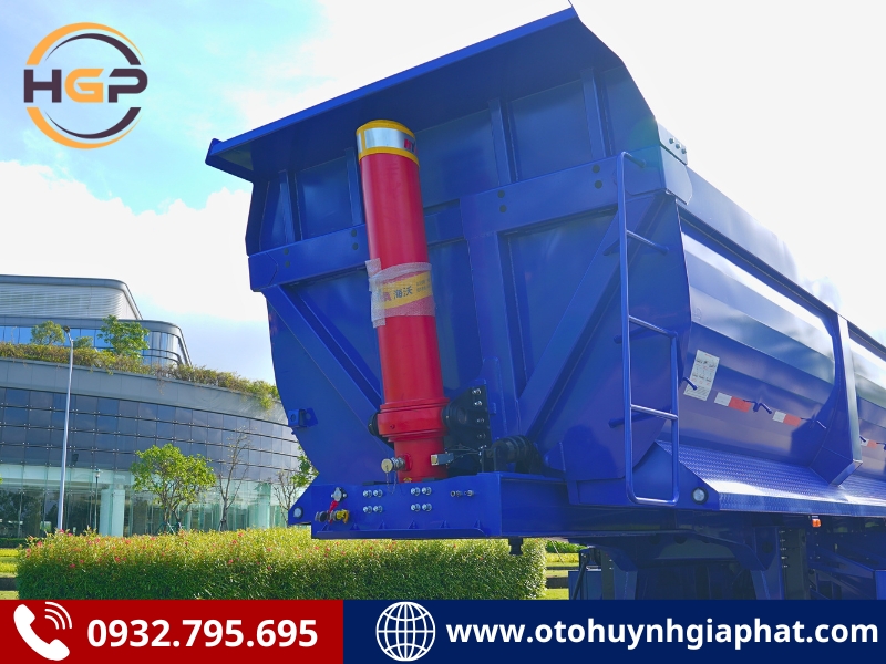 Mặt trước của mooc ben Thaco ty Hyva xác nhẹ