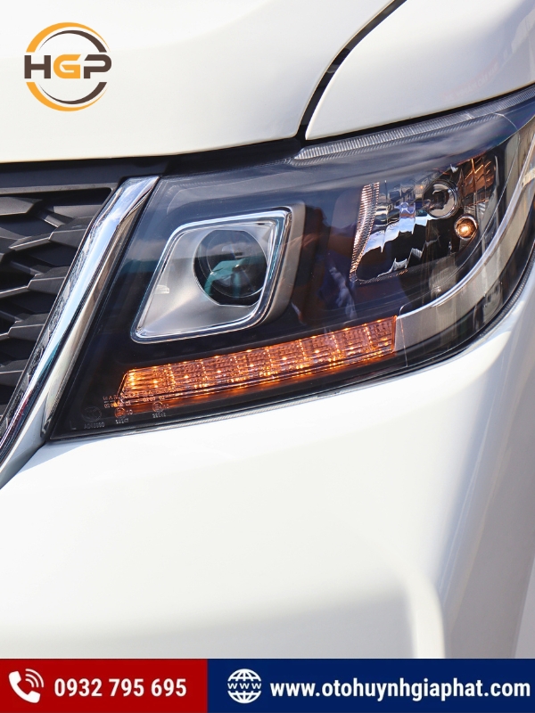 Cụm đèn trước của xe tải VAN VEAM V2 2026