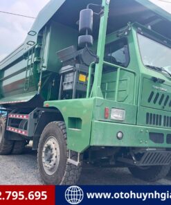 Xe tải ben HOWO Bá Vương 70 tấn cabin lệch - Chuyên chạy mỏ