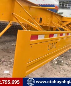 Cảng chắn hông của mooc cổ cò 3 trục 45 feet CIMC HUAJUN mới