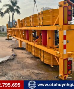Mooc cổ cò 3 trục 45 feet CIMC HUAJUN được gia công siêu chắc chắn