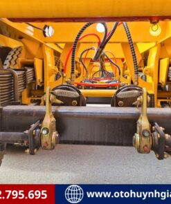 Hệ thống treo của mooc cổ cò 3 trục 45 feet CIMC HUAJUN mới