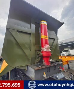 Mặt trước của mooc ben tự đổ YUNLI SINOTRUK