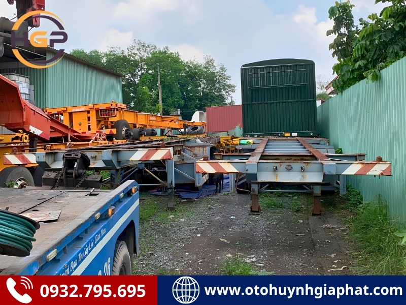 Thanh lý 2 chiếc mooc xương 2 trục 20 feet CPT đời 2015 cũ