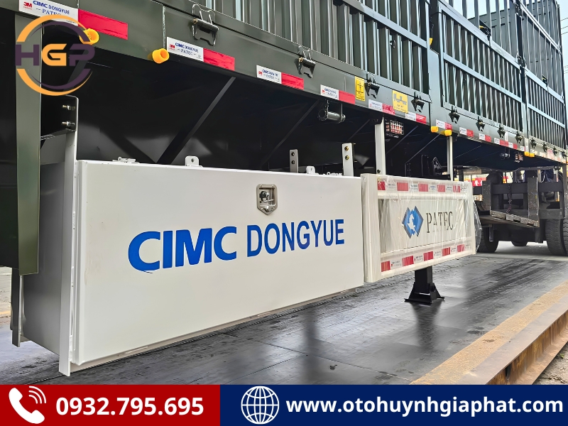 Thùng đồ nghề của mooc lồng CIMC PATEC xác nặng