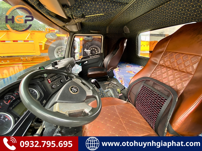 Cabin của xe đầu kéo Faw 1 cầu 260HP 2021 cũ
